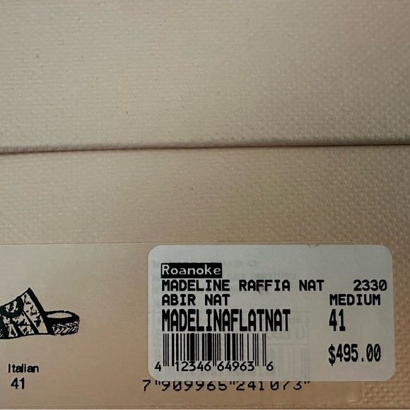 Beautiful Alexander Birman sandals. - Picture 6 of 7